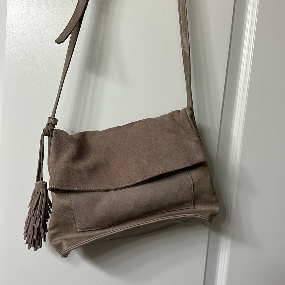 Tan mixed media crossbody